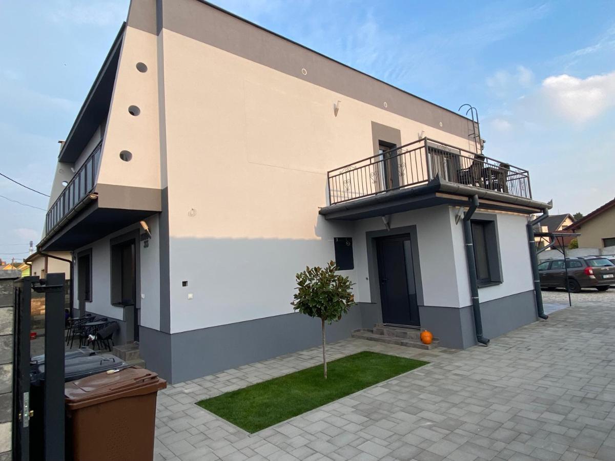 Apartman Tereza Velky Meder Exterior photo
